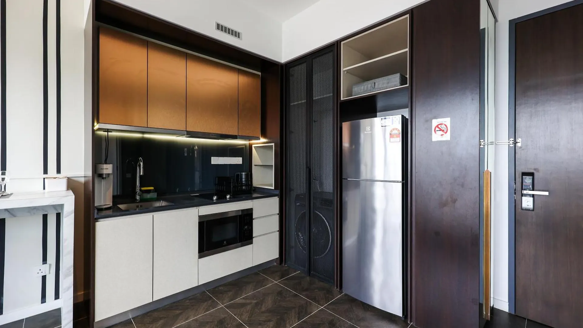 Scarletz Suites Klcc By Gb 쿠알라룸푸르 0*,  말레이시아